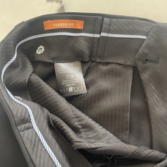 Men Haggar Black Classic Fit Dress Pant Flat Front,4 Pocket,Lightweight 32W 32L - Picture 9 of 9